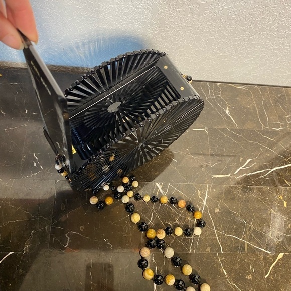 Cult Gaia Luna Circle Crossbody Bag acrylic black tan - Picture 10 of 12